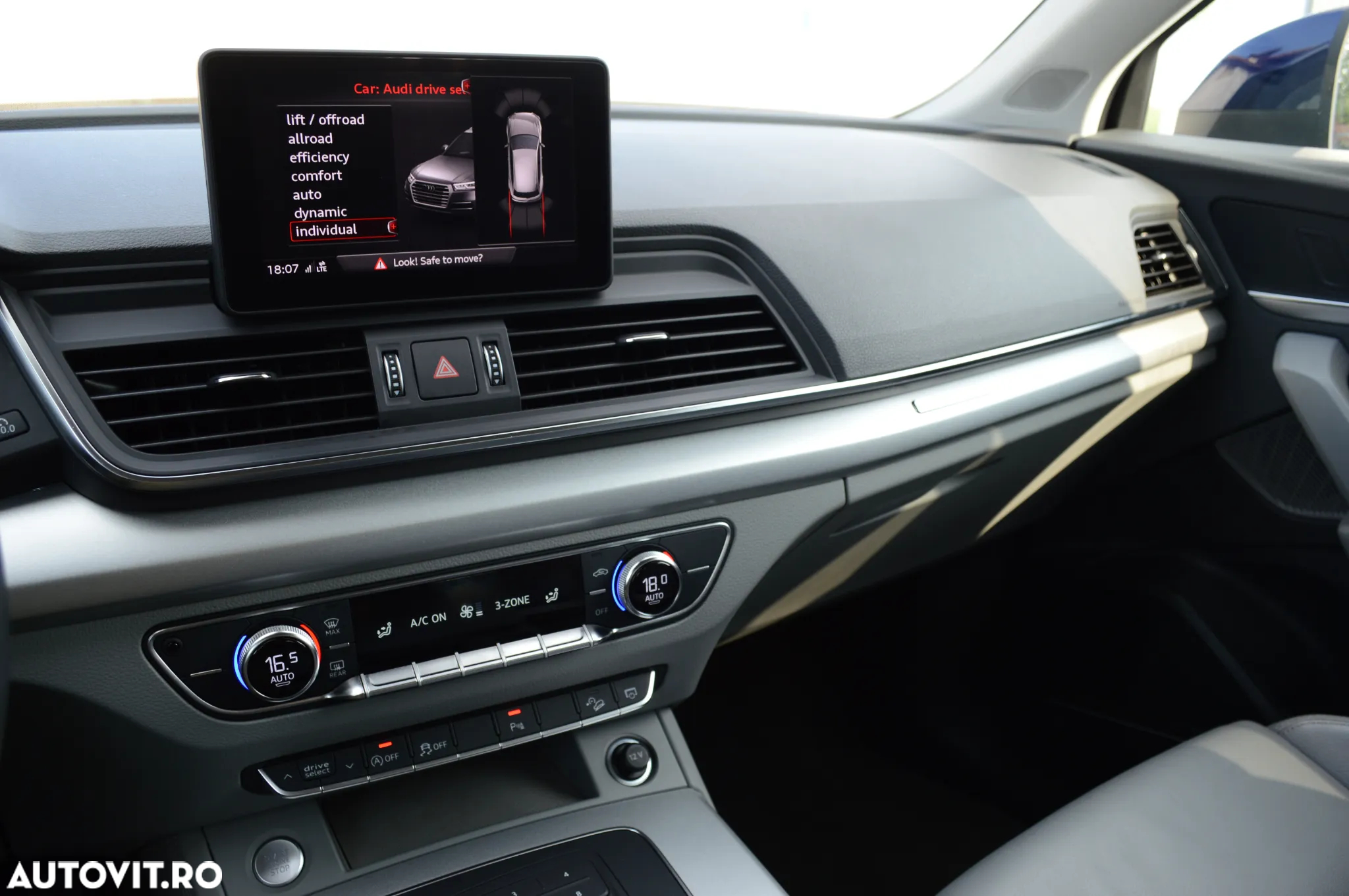 Audi Q5 40 TDI quattro S tronic sport - 23