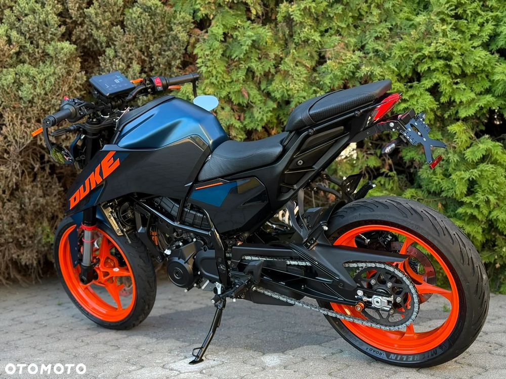 KTM Duke - 5