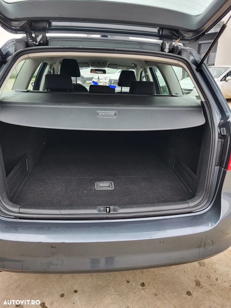 Volkswagen Passat Variant 1.6 TDI BlueMotion - 26