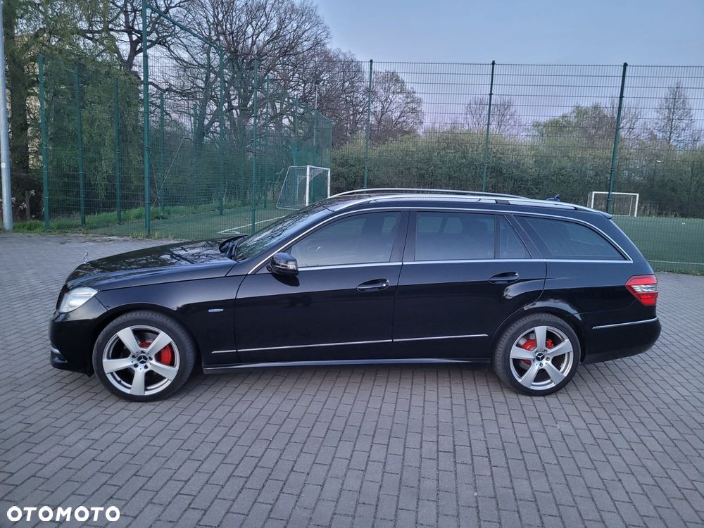 Mercedes-Benz Klasa E 250 CDI DPF BlueEFFICIENCY 7G-TRONIC Avantgarde - 16