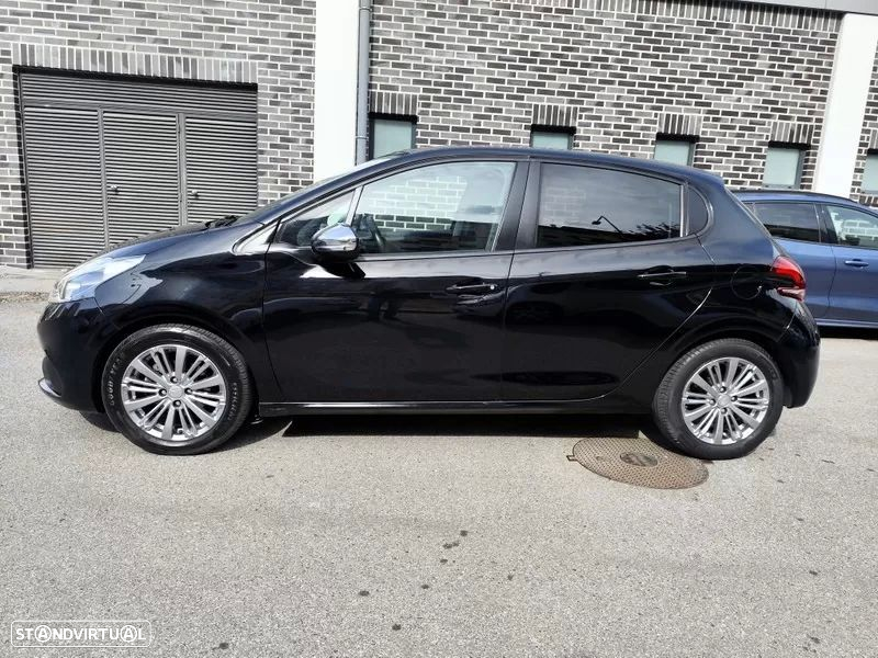 Peugeot 208 1.6 BlueHDi Style - 15