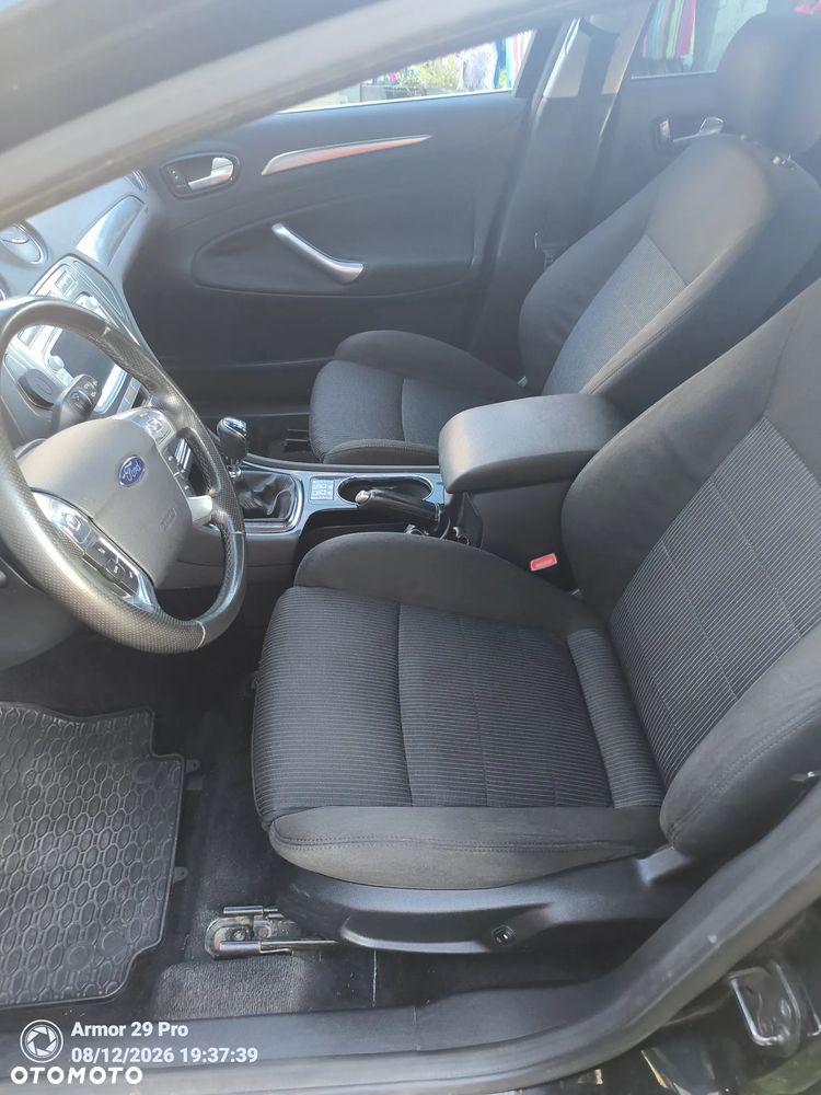 Ford Mondeo - 7