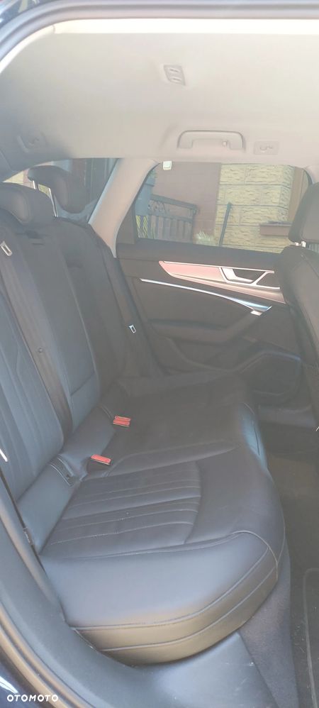 Audi A6 Avant 40 TDI quattro S tronic - 30
