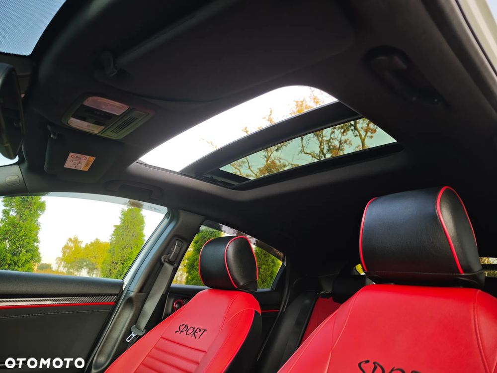 Honda Civic 1.5 i-VTEC Turbo Sport Plus - 22