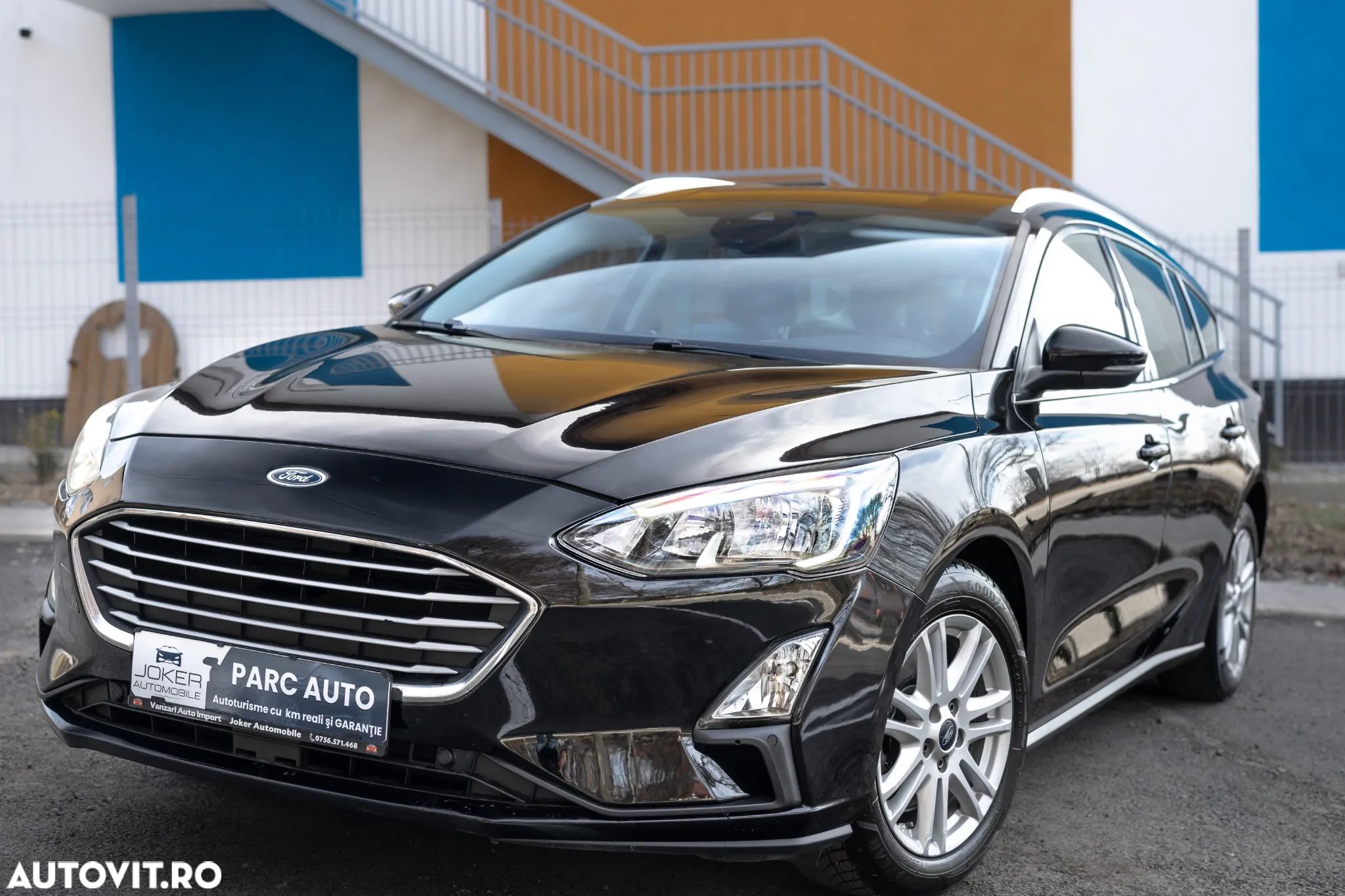 Ford Focus - 1