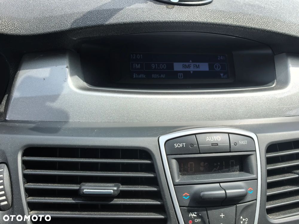 Renault Laguna 2.0 dCi Black Edition - 9