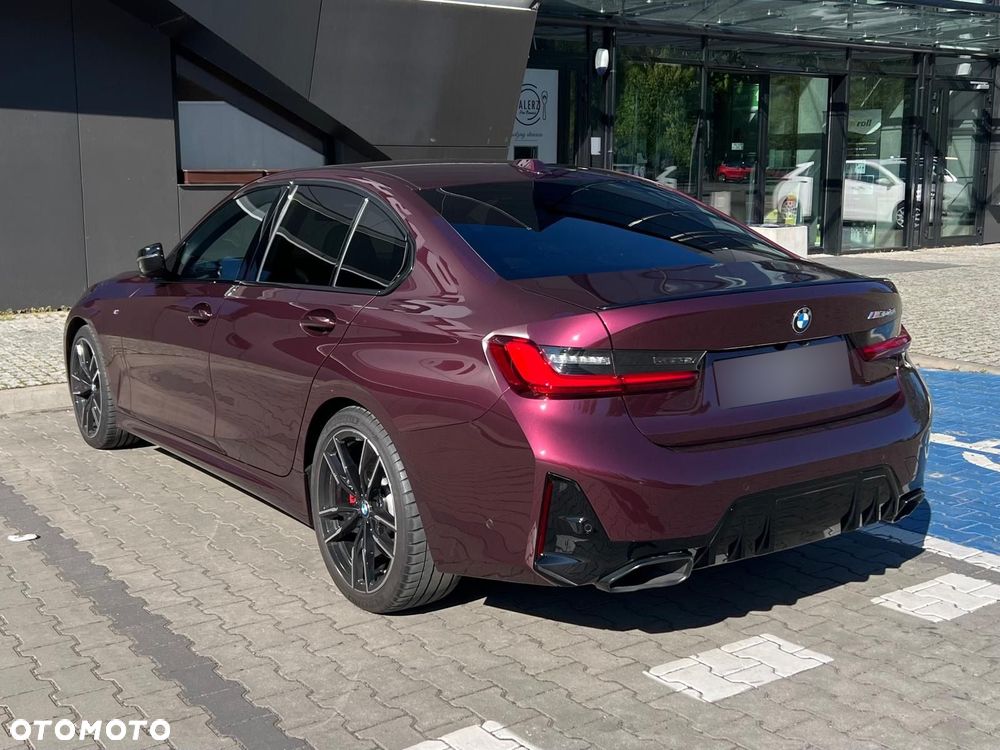 BMW 3 Series 2024 photo 4