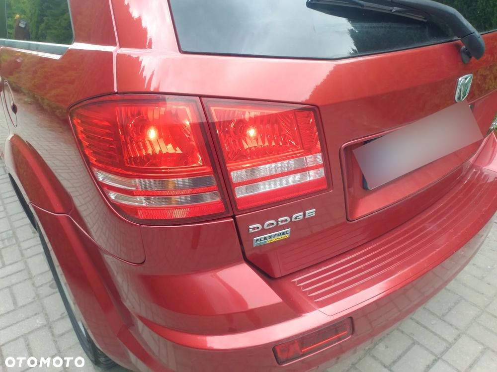 Dodge Journey 2.7 V6 R/T - 28