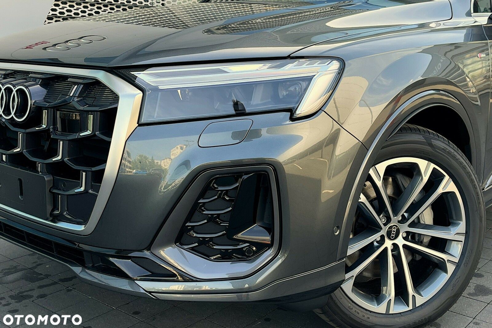 Audi Q7 - 9