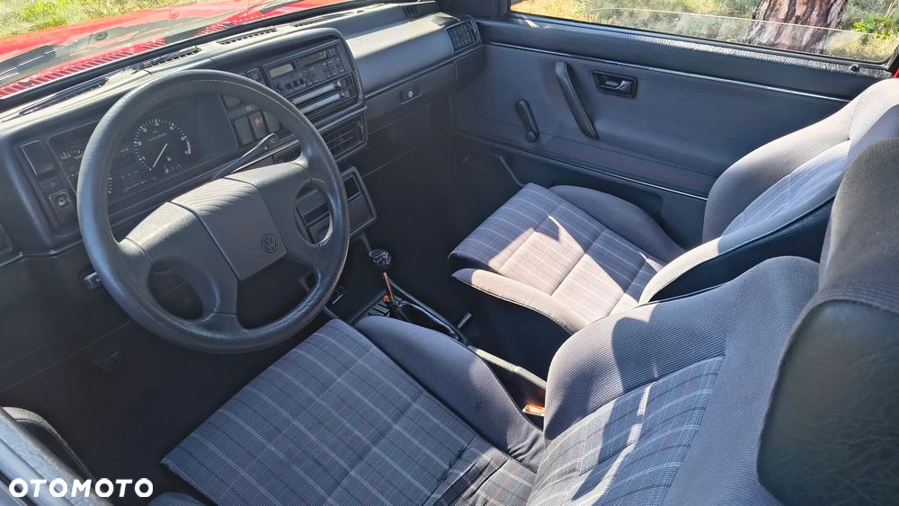 Volkswagen Golf 1.8 GTI Special - 5