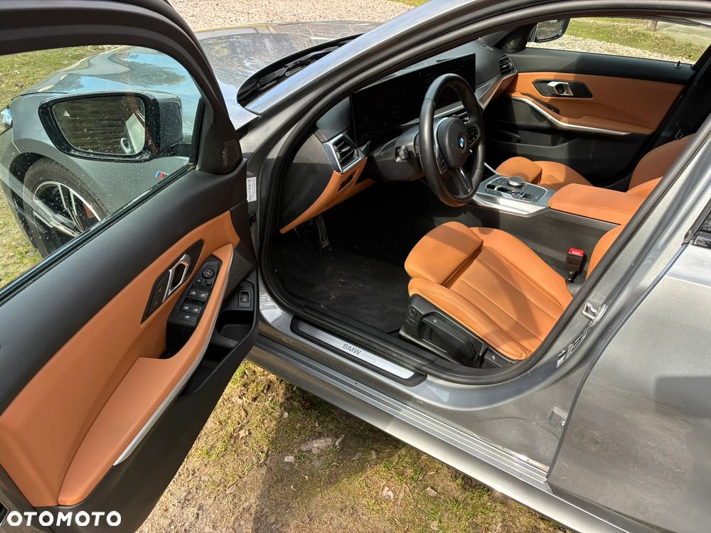 BMW Seria 3 ver-320d-mhev-m-sport - 18
