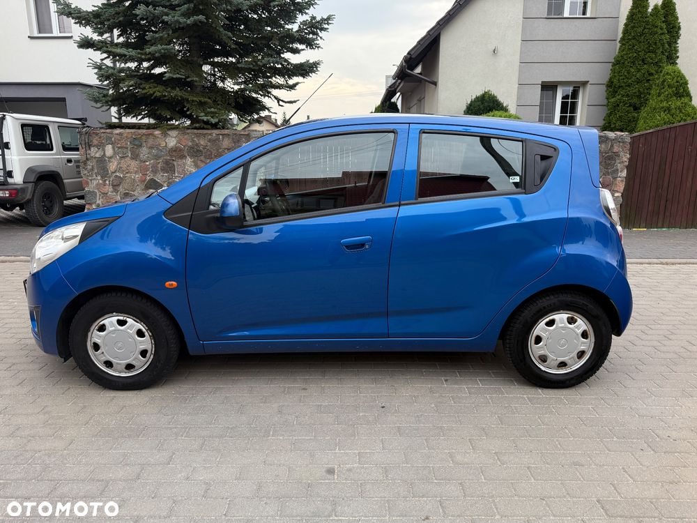 Chevrolet Spark 1.0 Base - 5