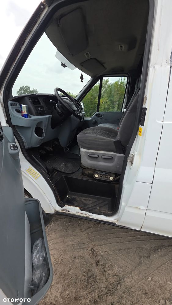 Ford Transit - 20