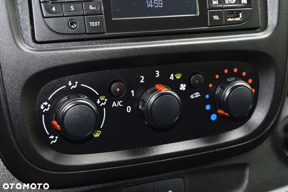 Opel VIVARO - 16