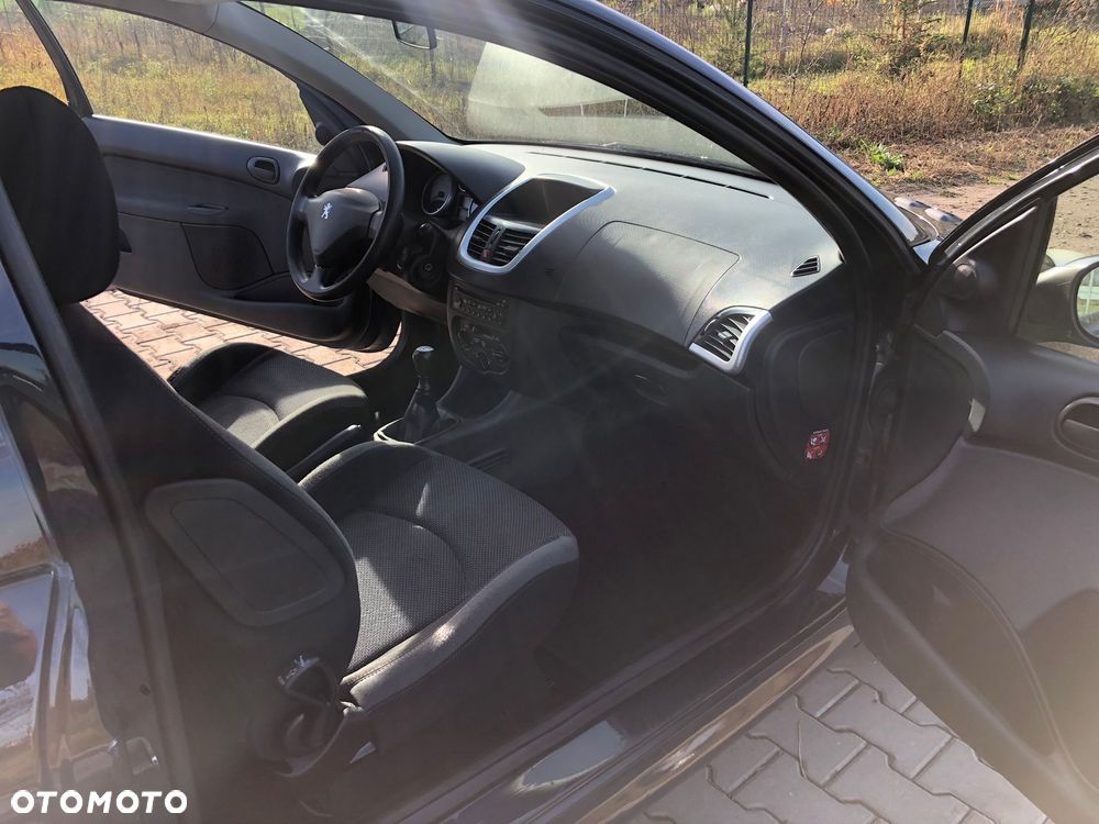 Peugeot 206 plus 206+ 3-Türer Generation - 14