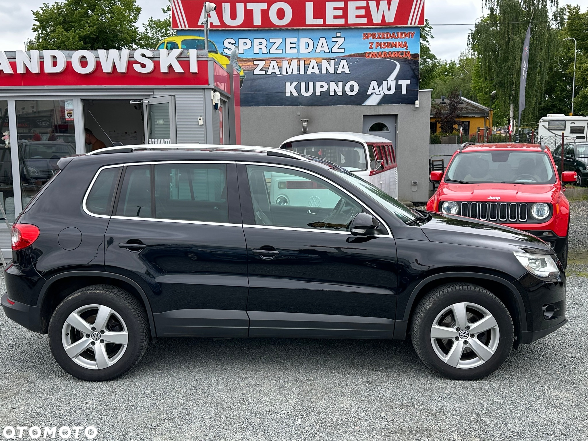 Volkswagen Tiguan - 4