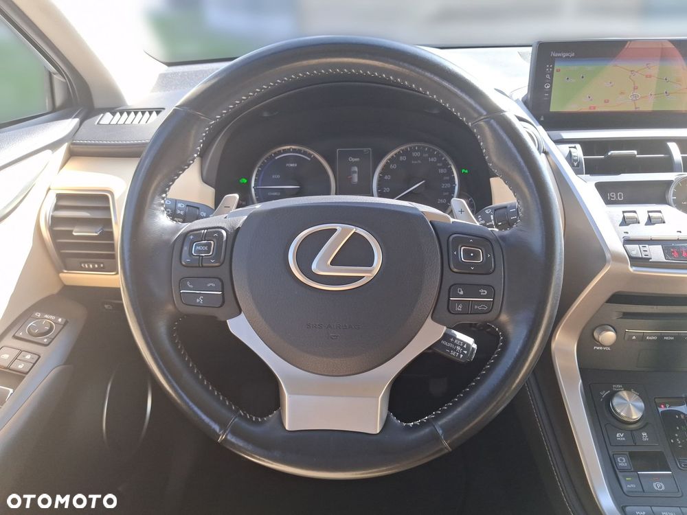 Lexus NX 300h Comfort AWD - 14
