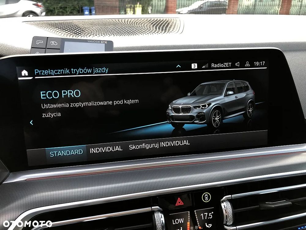 BMW X5 xDrive50i - 17