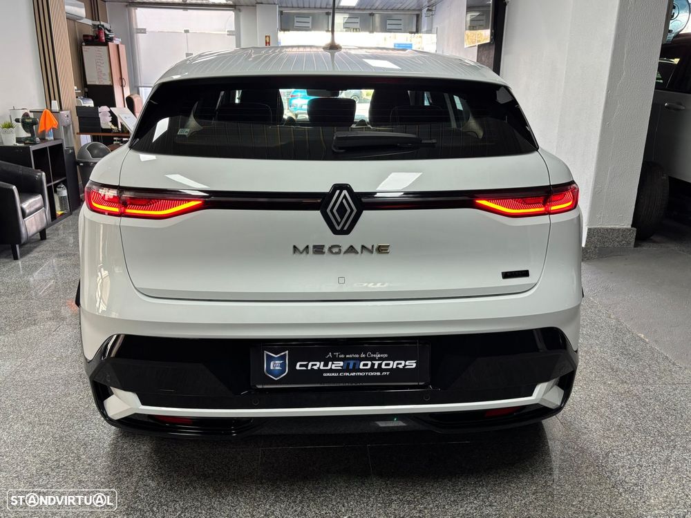 Renault Mégane E-Tech EV40 Evolution Autonomia Urbana - 6