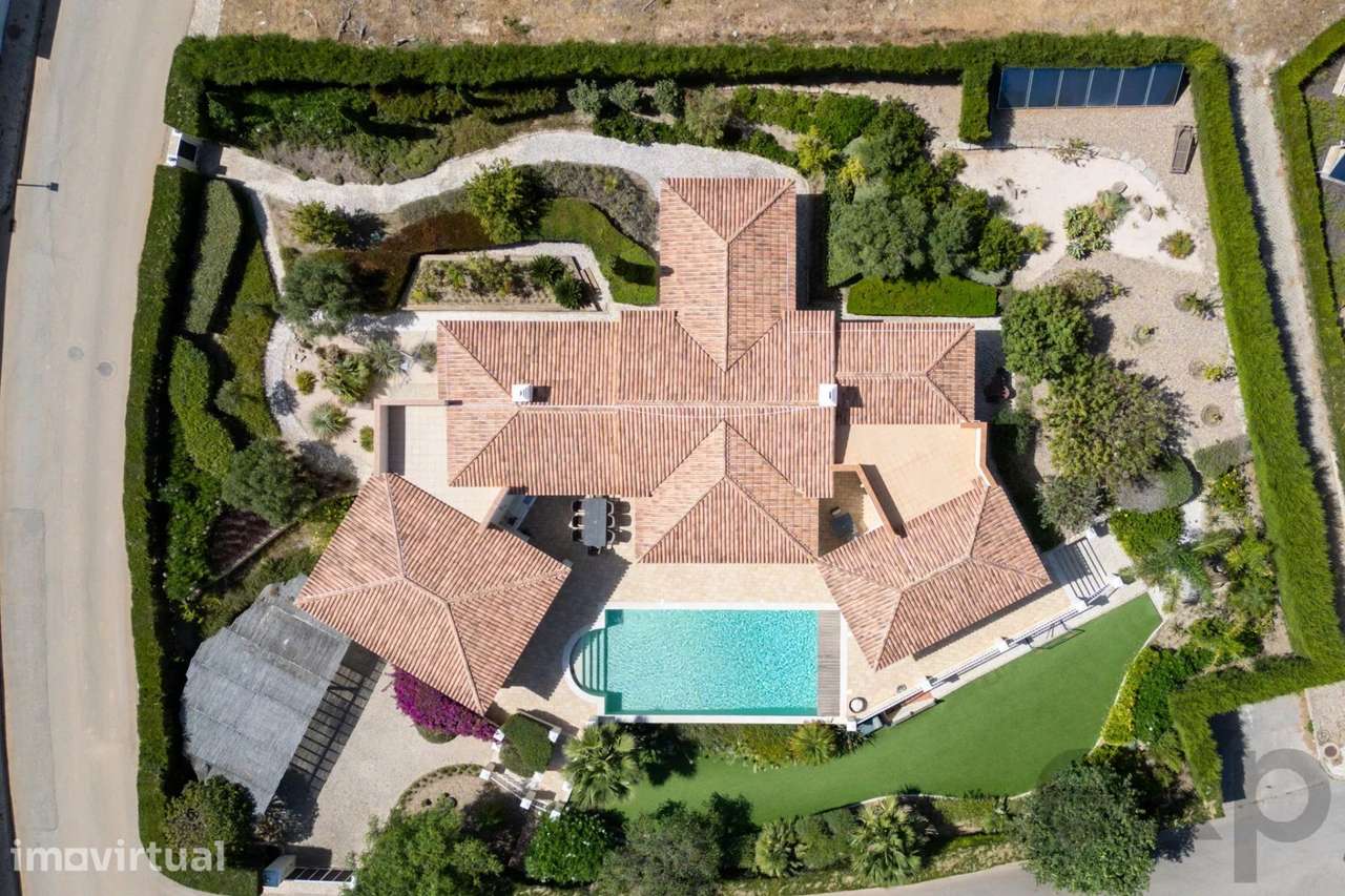 Moradia T4 com Vista Mar e Piscina de Água Salgada, Montinhos da Luz - Grande imagem: 3/51