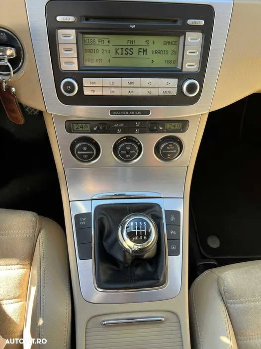 Volkswagen Passat Variant 2.0 TDI 4Motion Highline - 8