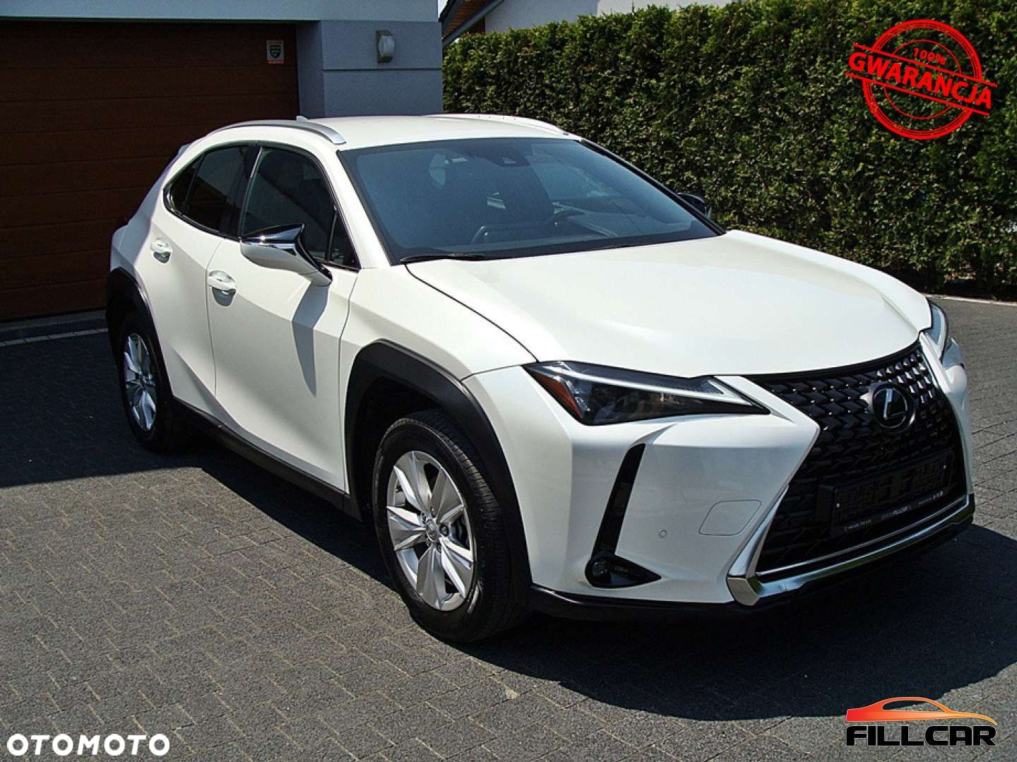 Lexus UX 250h (E-FOUR) Luxury Line - 2
