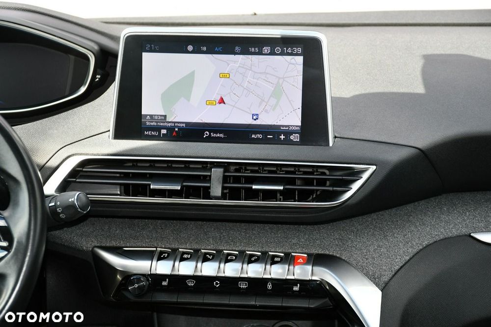 Peugeot 5008 - 21
