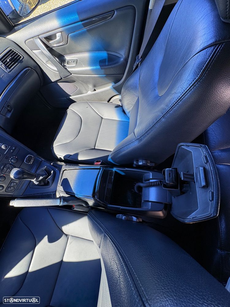 Volvo S60 2.4 D5 - 14