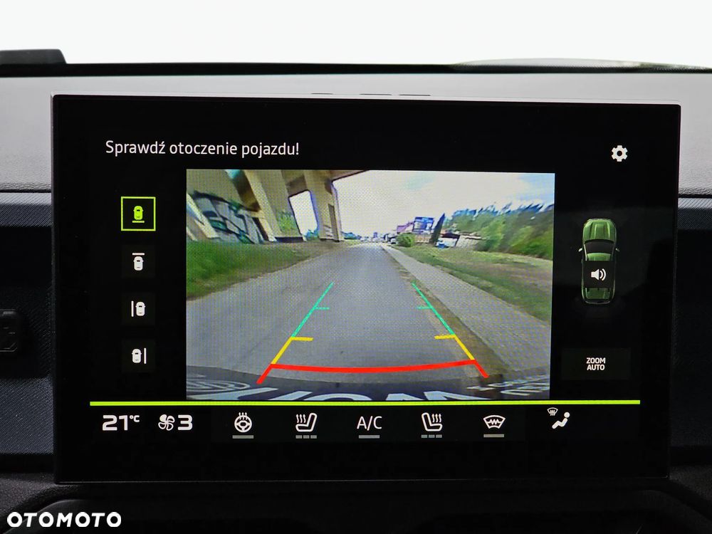 Dacia Duster 1.6 Full Hybrid 140 Journey MMT - 25