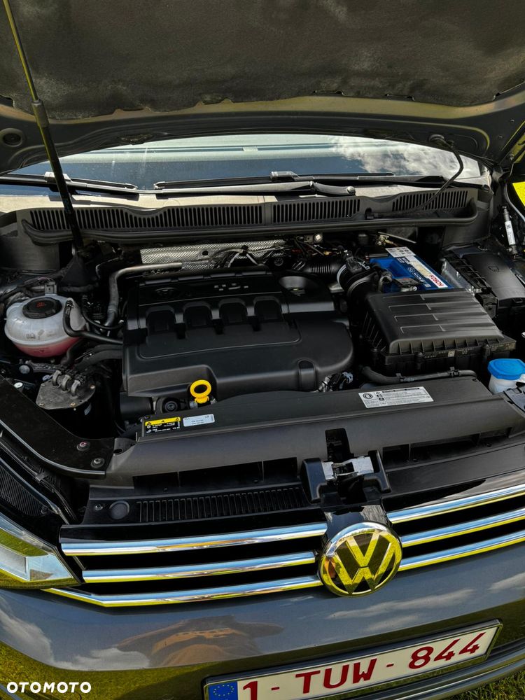 Volkswagen Touran 1.6 TDI SCR (BlueMotion Technology) Comfortline - 17