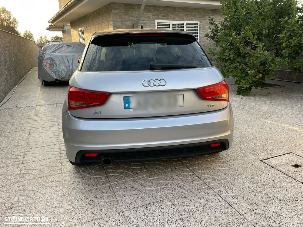 Audi A1 Sportback 1.6 TDI S-line - 22