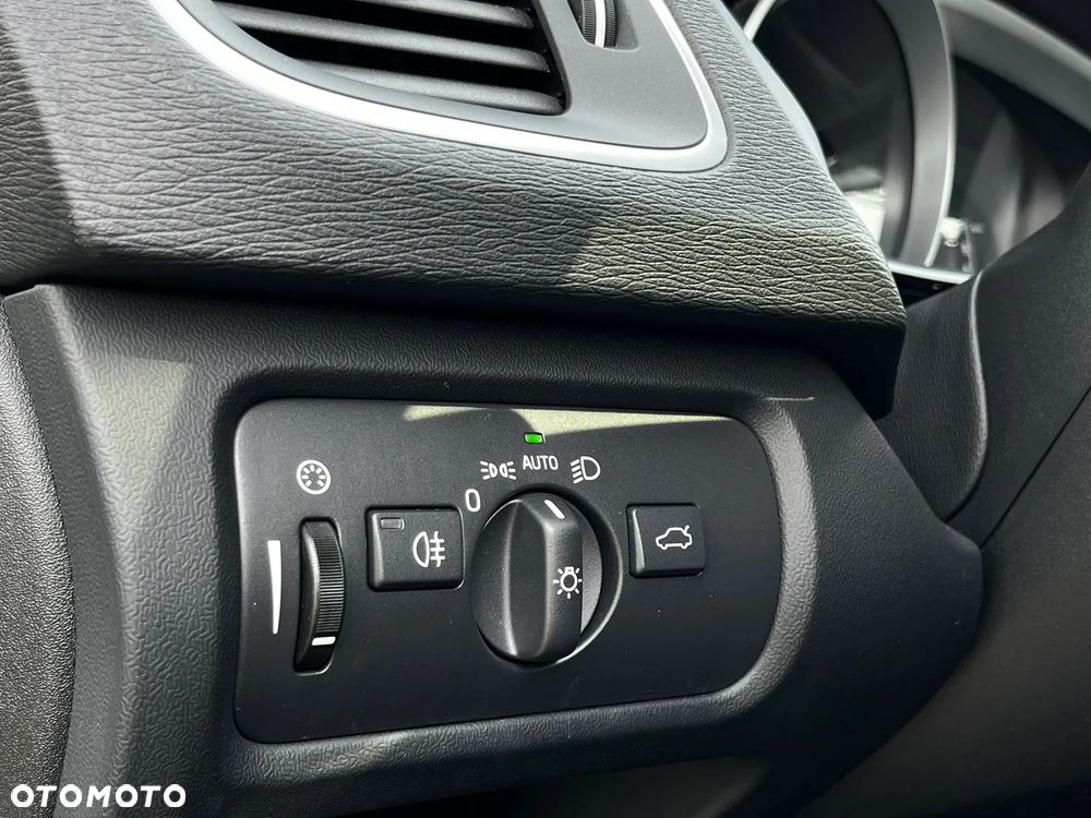 Volvo V40 T4 Drive-E Momentum - 14