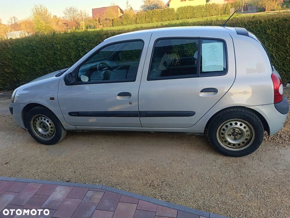 Renault Clio 1.2 16V Confort Authentique - 5