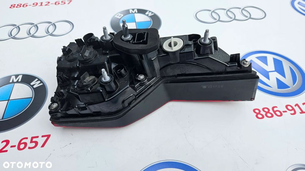 Audi A4 B9 8W Kombi Lampa tył prawy w klapę bagażnika lampa tylna prawa 8W9945076 EUROPA ŁADNA - 7