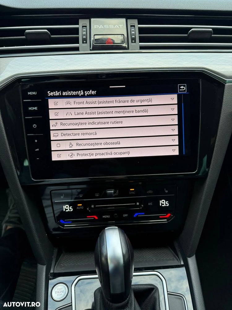 Volkswagen Passat 2.0 TDI SCR DSG Business - 28