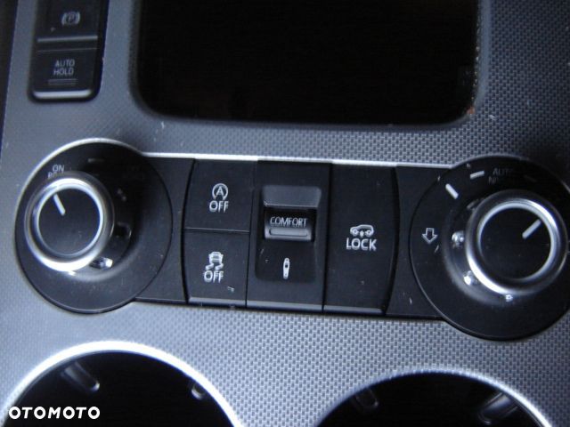 VW TOUAREG 7P PRZYCISKI PANELU ŚRODKOWEGO - 1