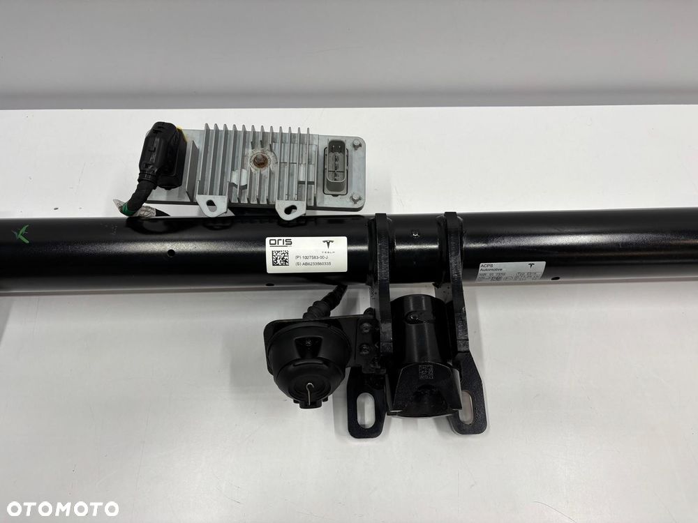 Tesla X Plaid Hak Holowniczy 1027583-00-J - 4