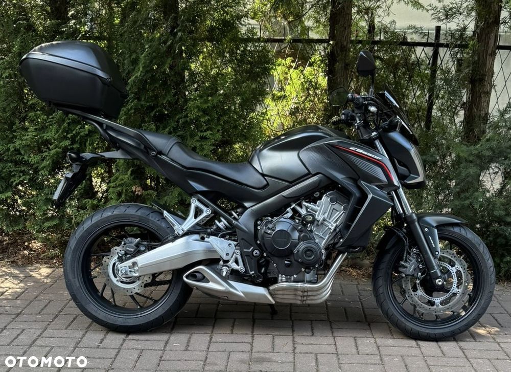 Honda CB - 2