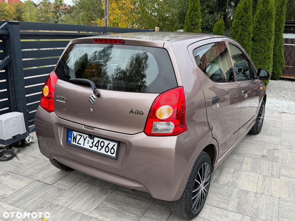 Suzuki Alto 2012 photo 5