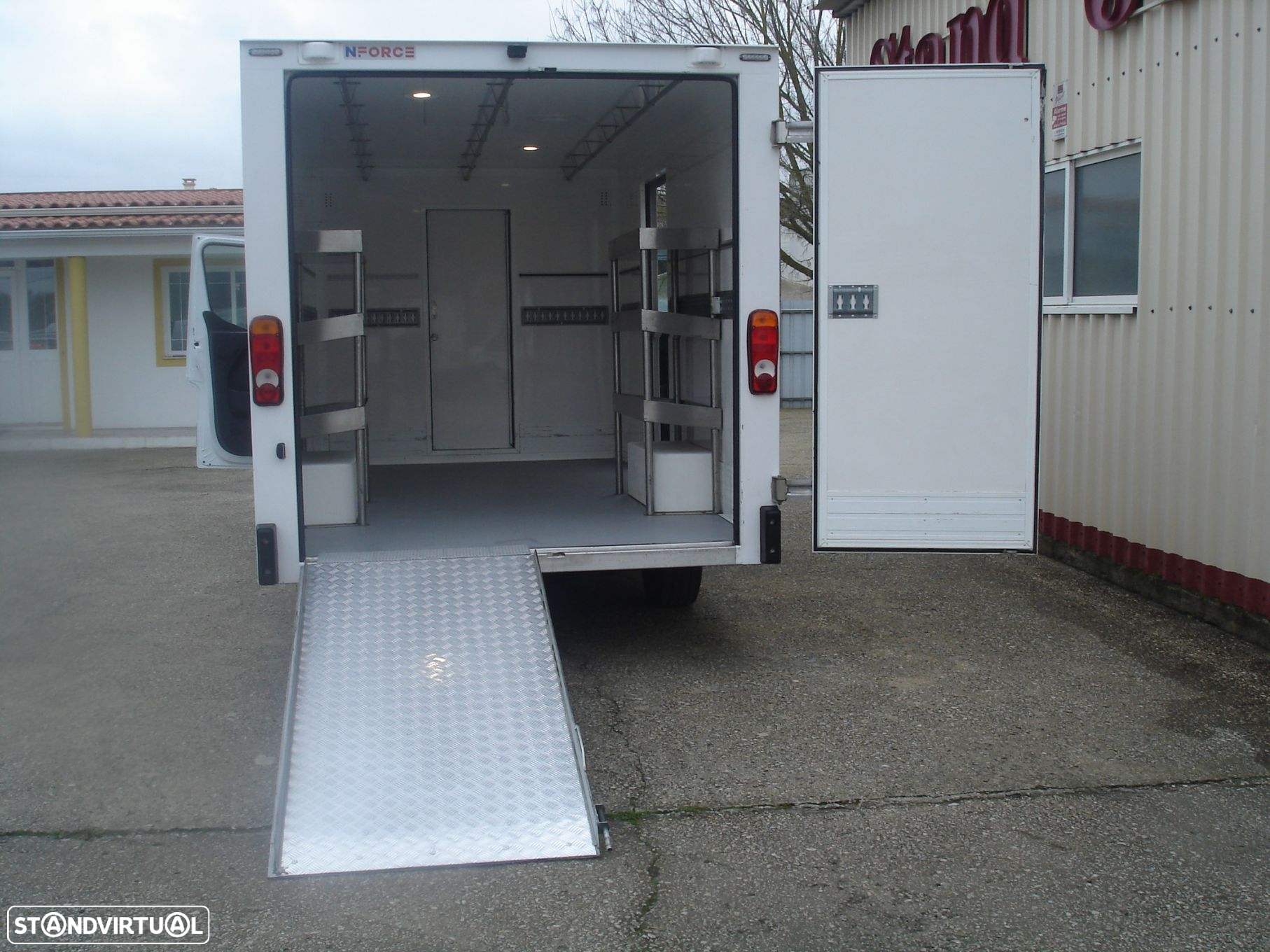 Renault Master 2.3 dCi L2 3.5T RD TP SS - 19