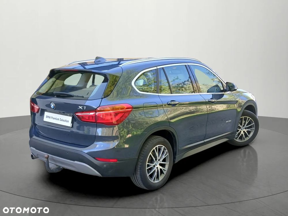 BMW X1 sDrive18d - 6