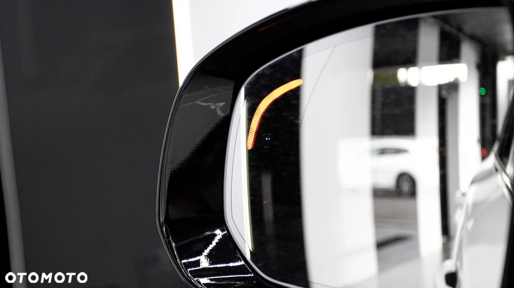 Volvo XC 90 B5 D AWD R-Design - 18