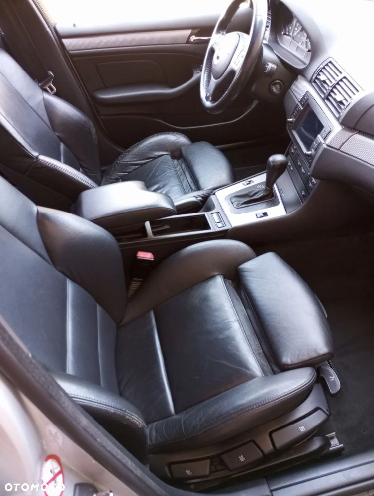BMW Seria 3 318i - 20