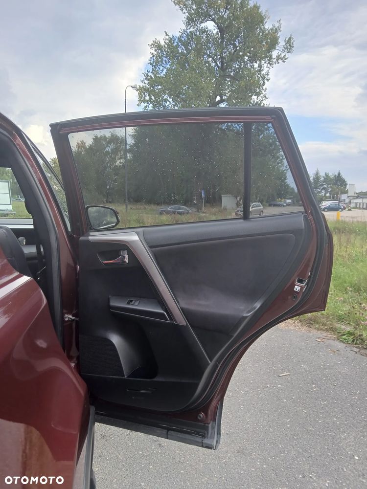 Toyota RAV4 2.0 D-4D Premium 4x2 - 19