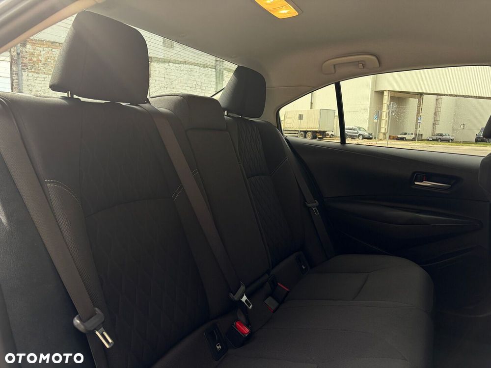 Toyota Corolla 1.8 Hybrid Comfort - 25