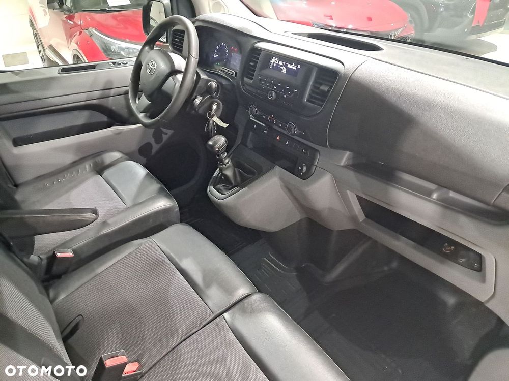 Toyota PROACE - 9