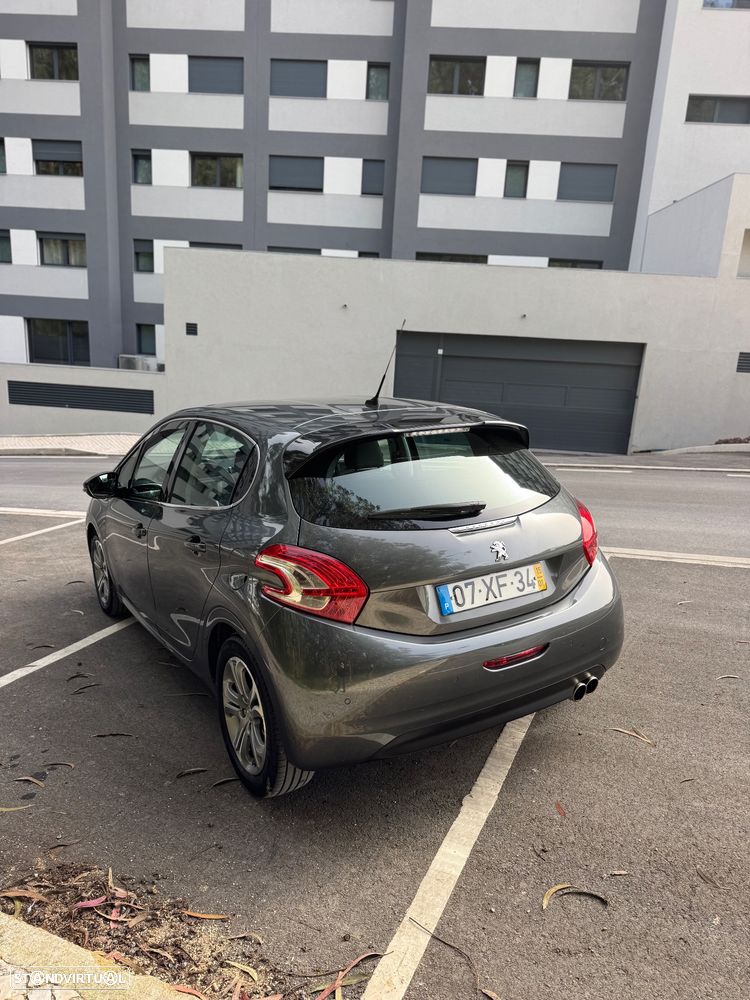 Peugeot 208 e-HDi FAP 92 Stop&Start Style - 5
