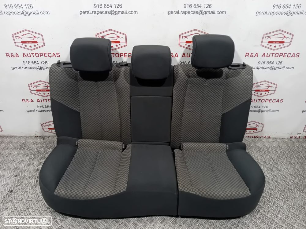 Conjunto de Bancos Renault Megane II em Tecido Original - 4