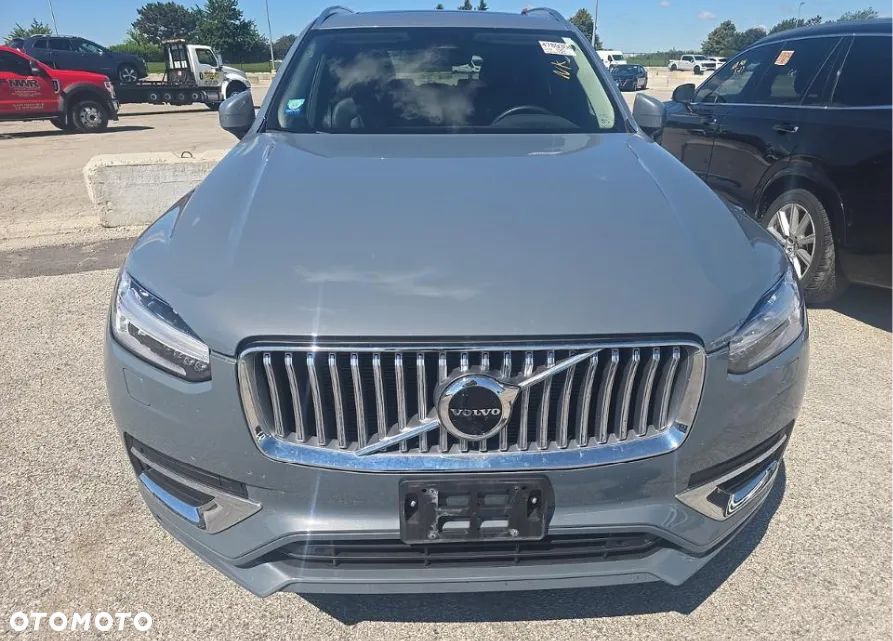 Volvo XC 90 - 3