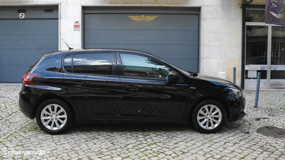 Peugeot 308 1.2 PureTech Active - 13